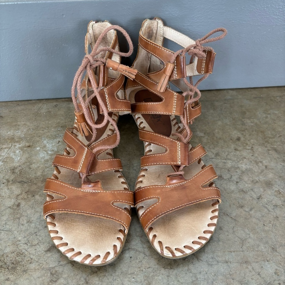 Pikolinos Leather‎ Gladiator Sandals Size 37/6.5